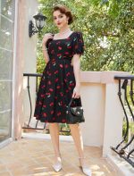Vintage Inspired Cottagecore Dress with Puff Sleeves and Pockets - Image 3