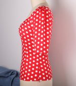 Vintage Charm Women's 1950s-Inspired Top with Sweetheart Neckline - Image 4