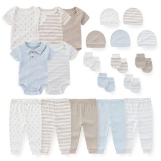 Unisex Newborn Essentials Outfit Set, 20 Pieces
