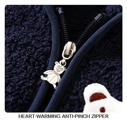 Adorable Fleece Jacket for Toddlers with Bear Accents - Image 4