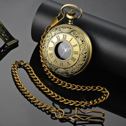 Vintage-Style Quartz Pocket Watch with Roman Numerals and Chain - Image 2