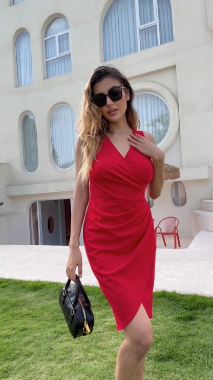 Chic & Comfortable V-Neck Bodycon Cocktail Dress - Image 5
