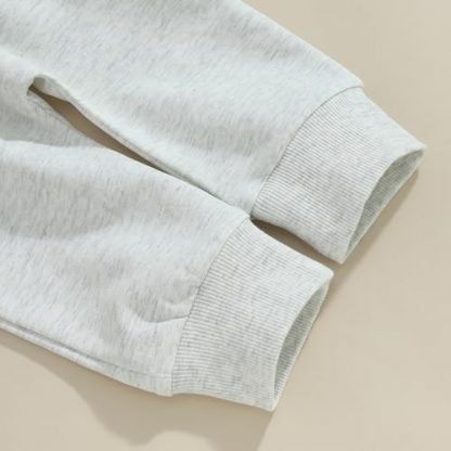 Adorable Toddler Boy's Winter Clothing Set with Letter Print Sweatshirt and Elastic Pants - Image 5