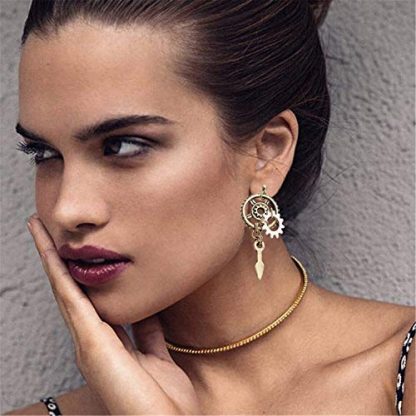 Shimmering Elegant Earrings - Image 2
