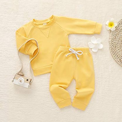 Delightful Autumn Ensemble for Toddlers - Long Sleeve Top and Pants Set - Image 3