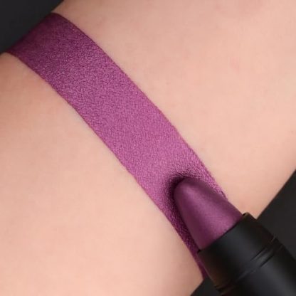 Radiant Metallic Lipstick with Long-Lasting Shine in Pansy Purple - Image 4