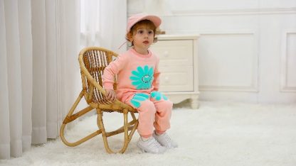 Cozy Toddler 2PC Outfit with Pockets for Fall and Winter - Image 7