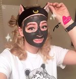 Black Feline-Themed Cosmetics Hairband - Image 2
