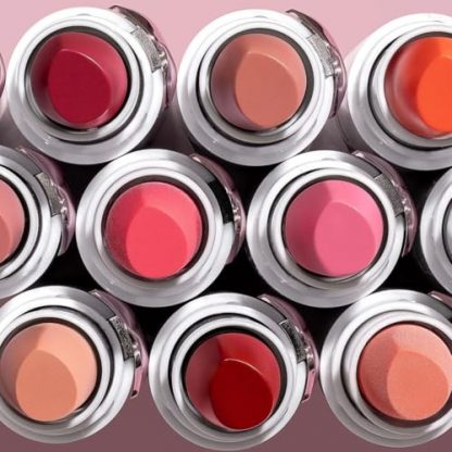 Nourishing High-Shine Lipstick in Rosé And Slay - Image 5