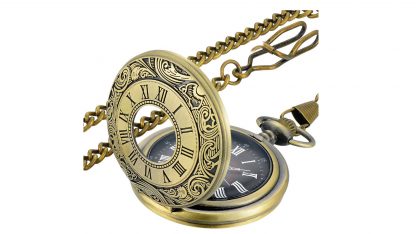 Vintage-Style Quartz Pocket Watch with Roman Numerals and Chain - Image 7