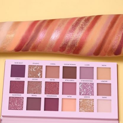Multifaceted 18-Color Nude Eyeshadow Palette with Reflective Shimmers - Image 5