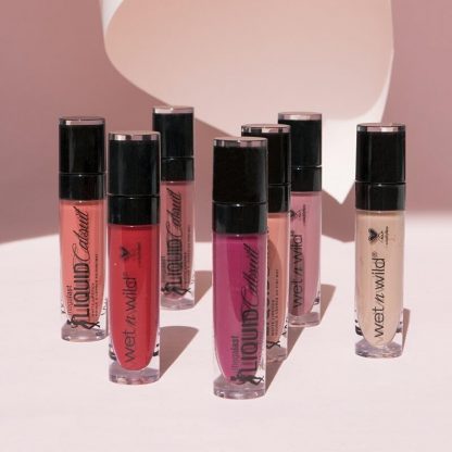 Mega-Lasting Matte Liquid Lipstick in Mocha - Image 4