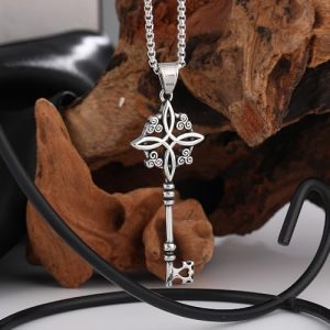 Enchanting Witch Knot Key Necklace with Celtic Motifs - Image 2